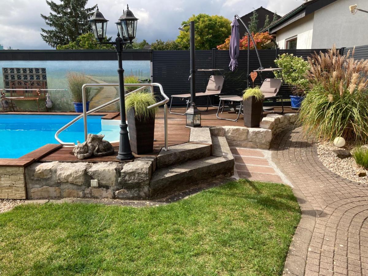 Ferienwohnung Schwarz Sersheim ภายนอก รูปภาพ